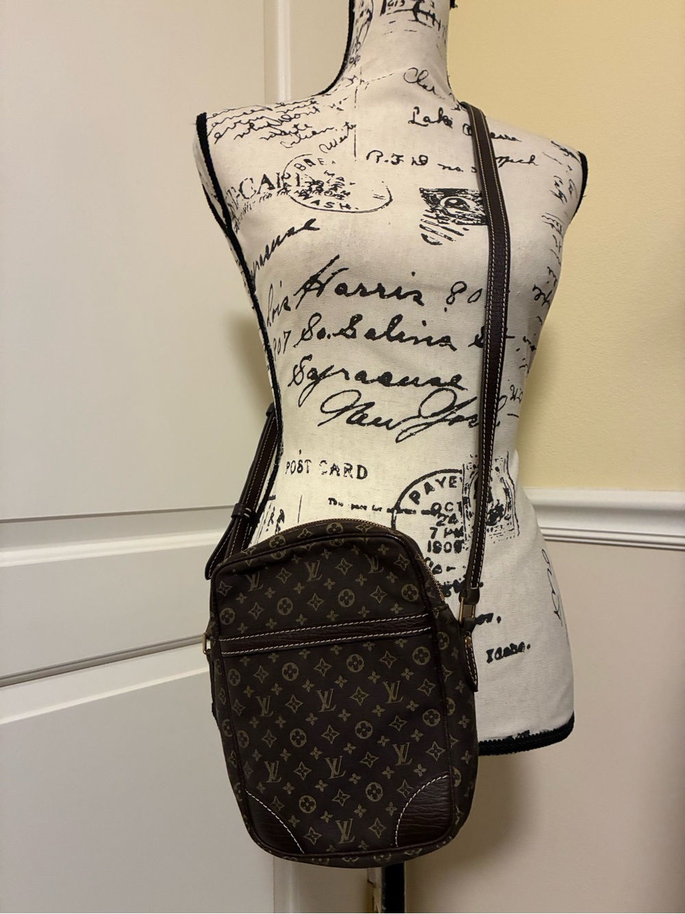 Louis Vuitton Monogram  mini Lin danube Crossbody Bag with COA